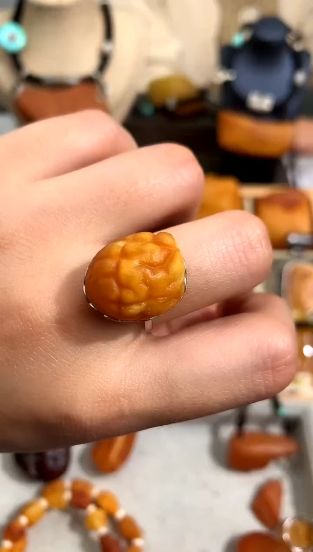 【闪购商品】蜜蜡裸石未镶嵌似玉