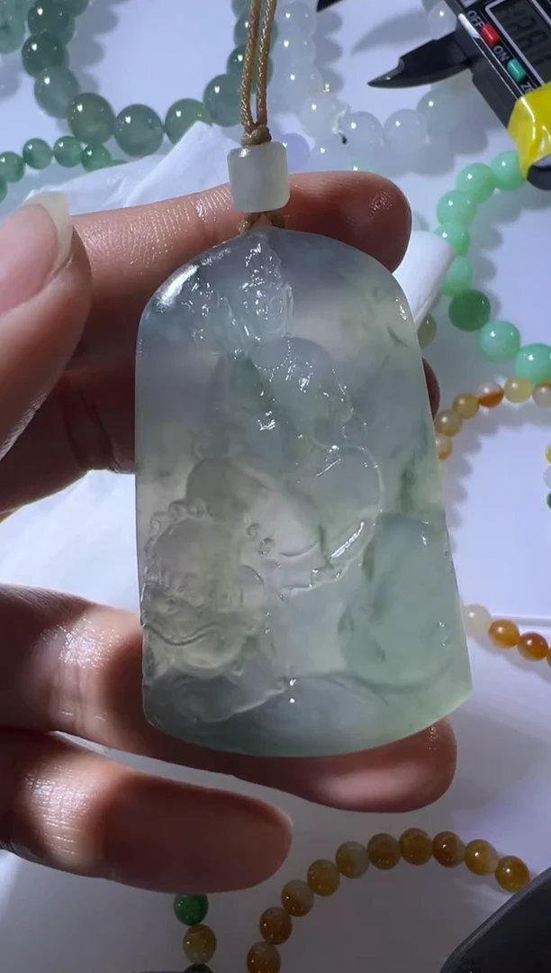 未镶嵌定制翡翠牌子