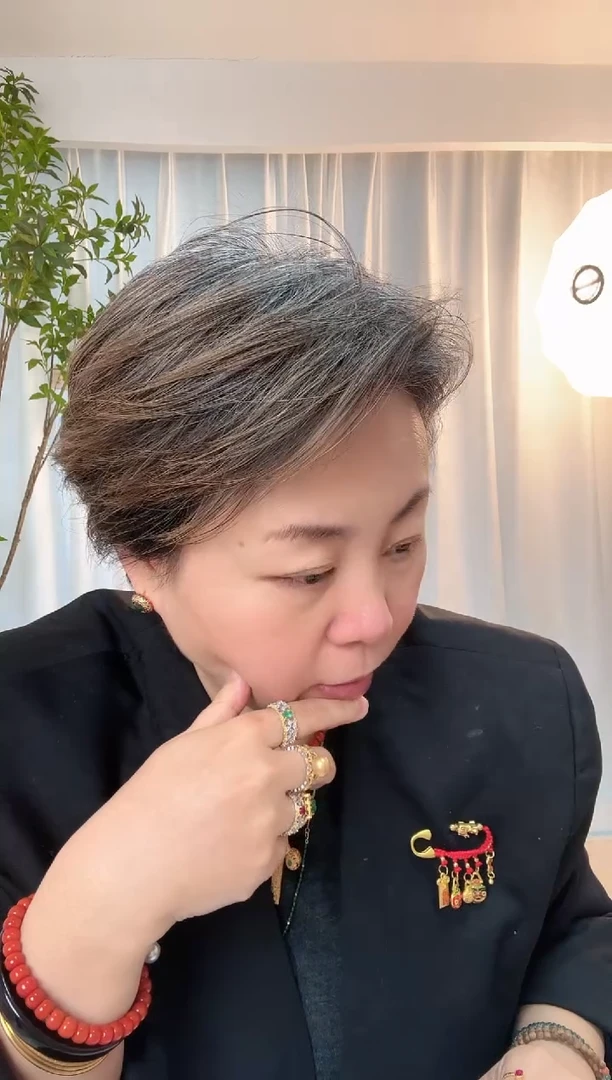 未镶嵌手串水晶V***a白水晶手串