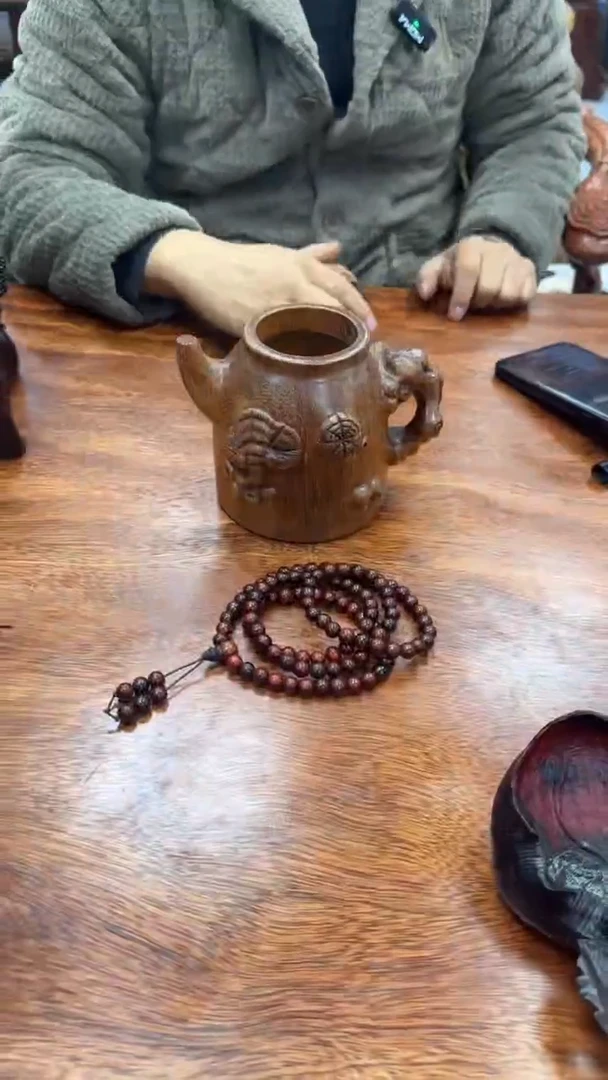 交趾黄檀（大红酸枝）工艺品88888888