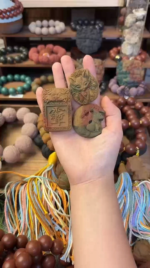 泥塑敦煌系列香牌四号三个
