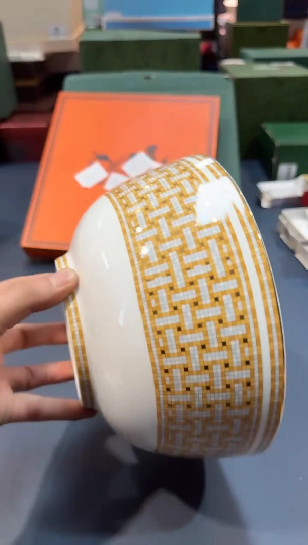 【闪购商品】碗HT179全场正品，京东包邮