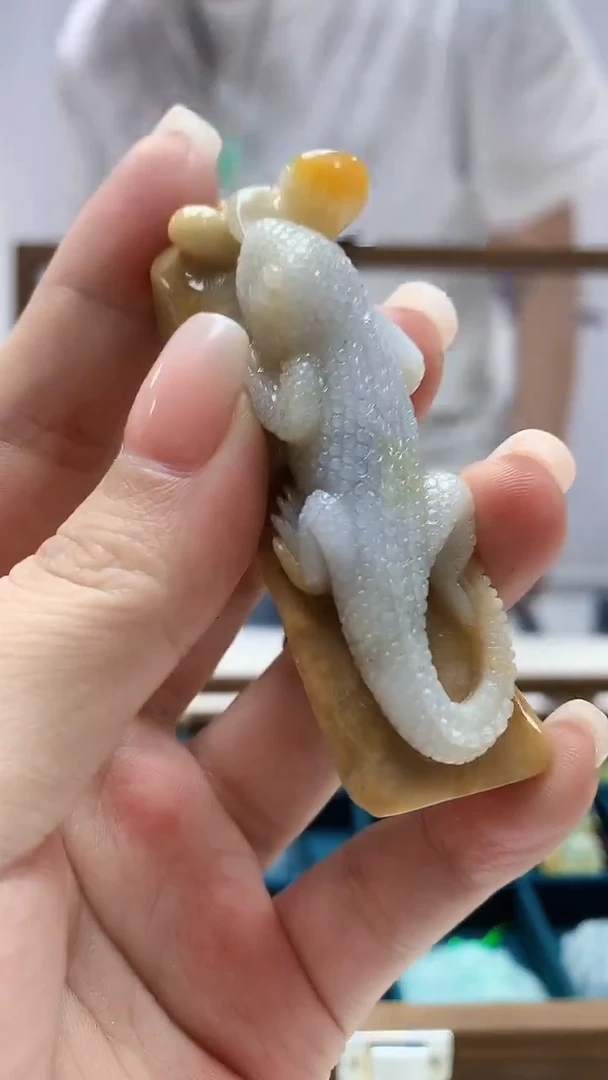 定制翡翠未镶嵌4868ms-毛货35蜥蜴