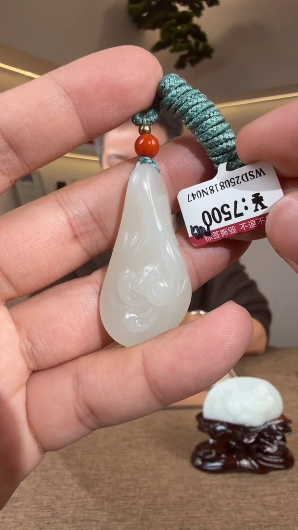 颈饰未镶嵌和田玉NG