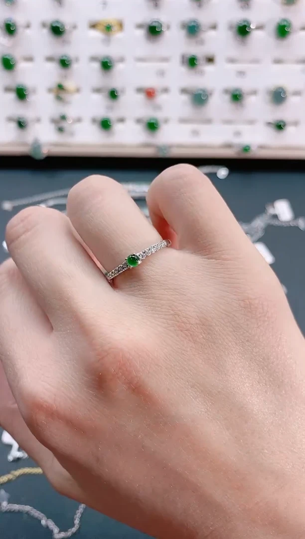 【闪购商品】翡翠戒指银S925镶嵌天然翡翠