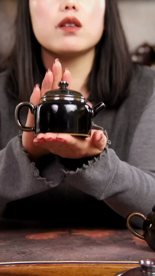 原矿老黑瓷颜色160毫升