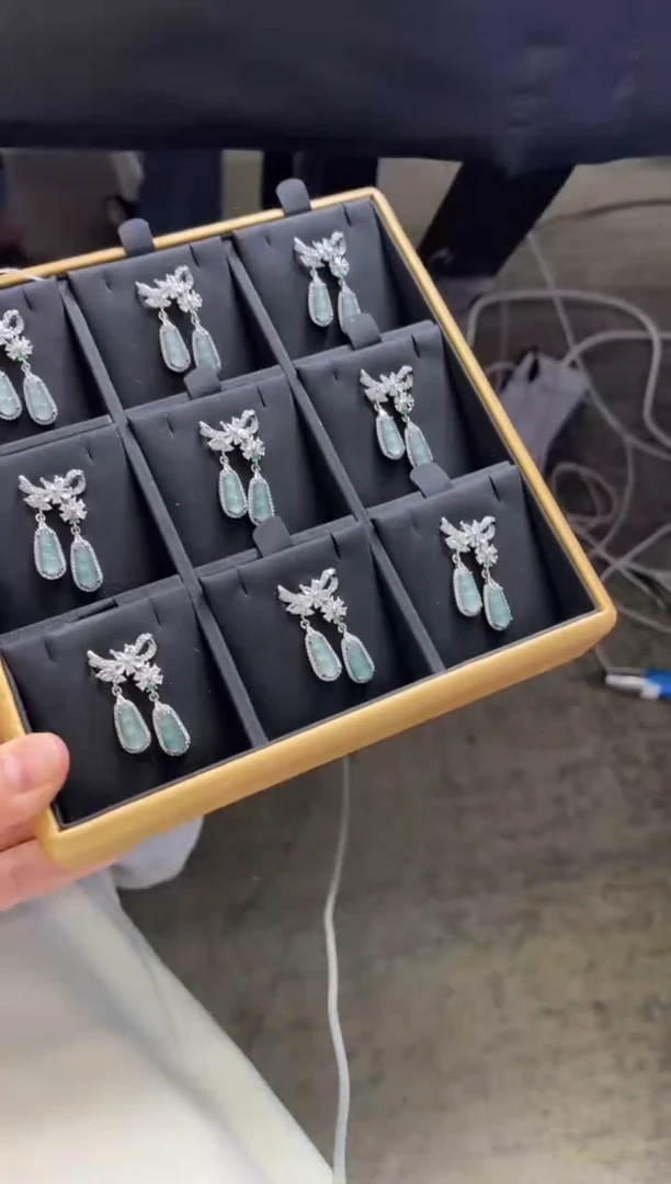 颈饰未镶嵌翡翠A376 /多样性发一件/配绳子