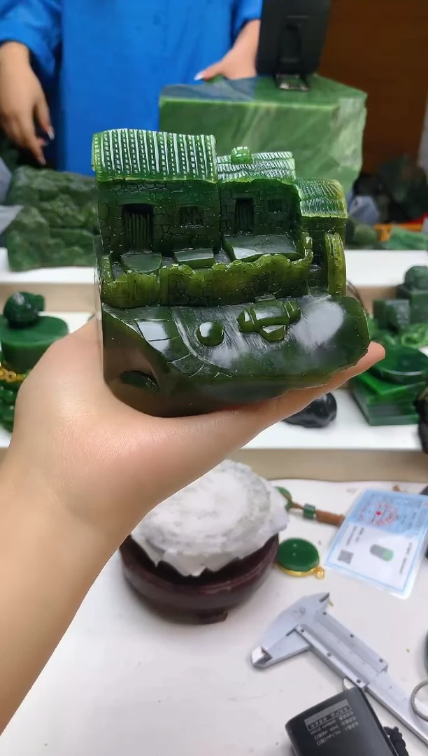 和田玉（碧玉）未镶嵌摆件0