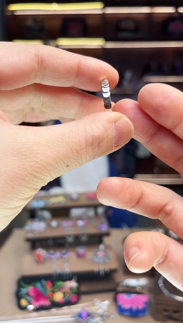 【闪购商品】织绣1621黔东南苗族刺绣