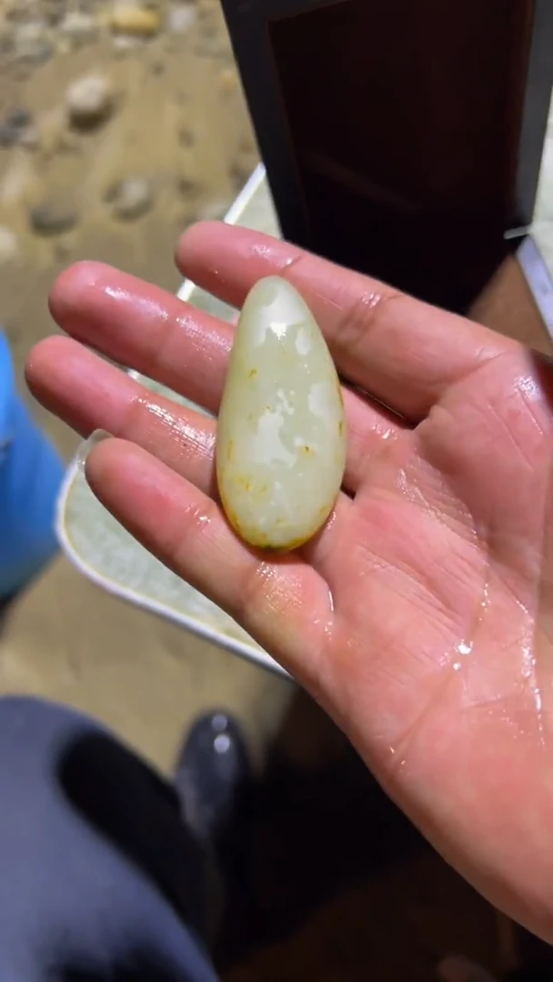 新疆和田小籽石一物一拍
