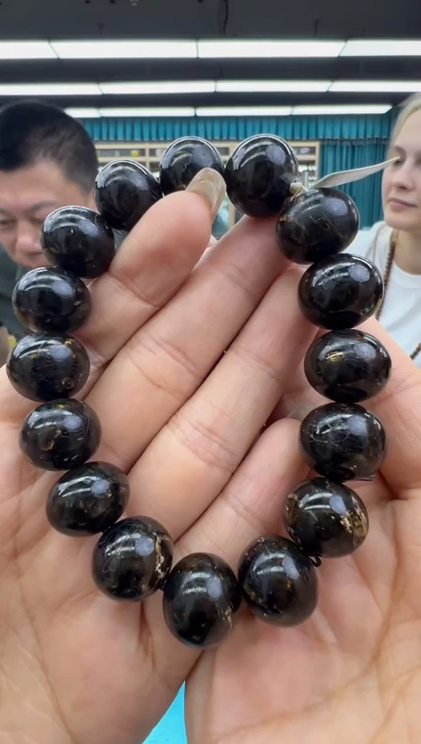 未镶嵌琥珀手链14秒拍号 抚顺琥珀