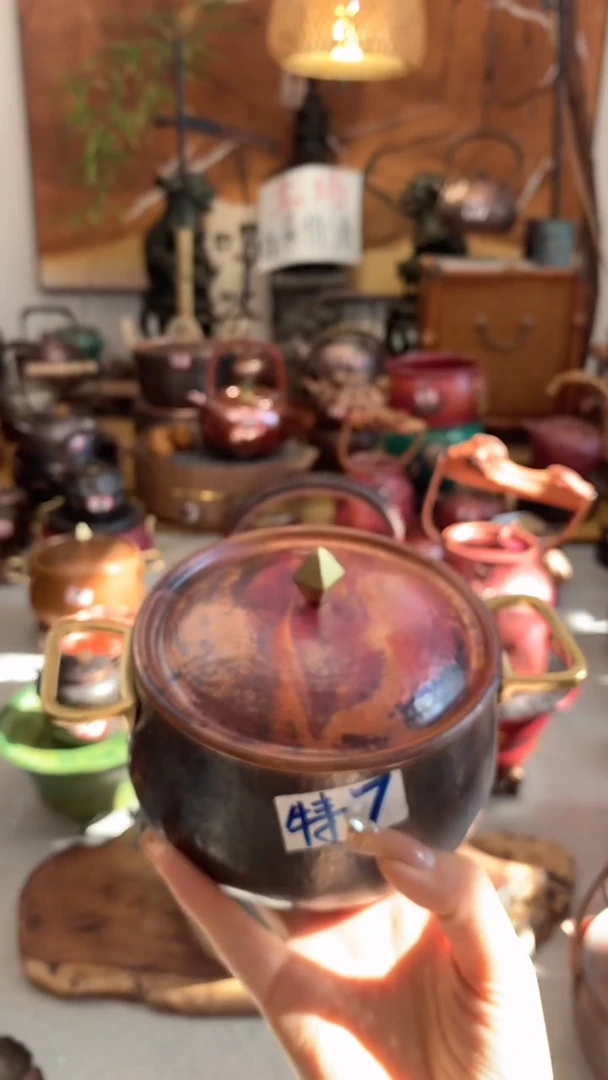 广****司火烧红盖子 双耳小锅