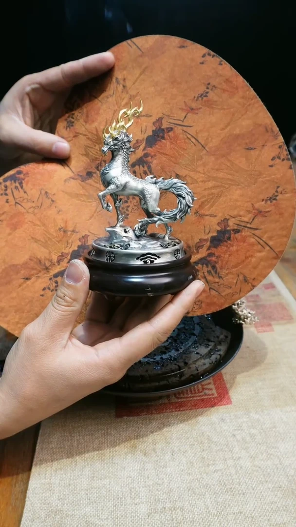 【闪购商品】茶盏欲山行 麒麟香炉镀金版