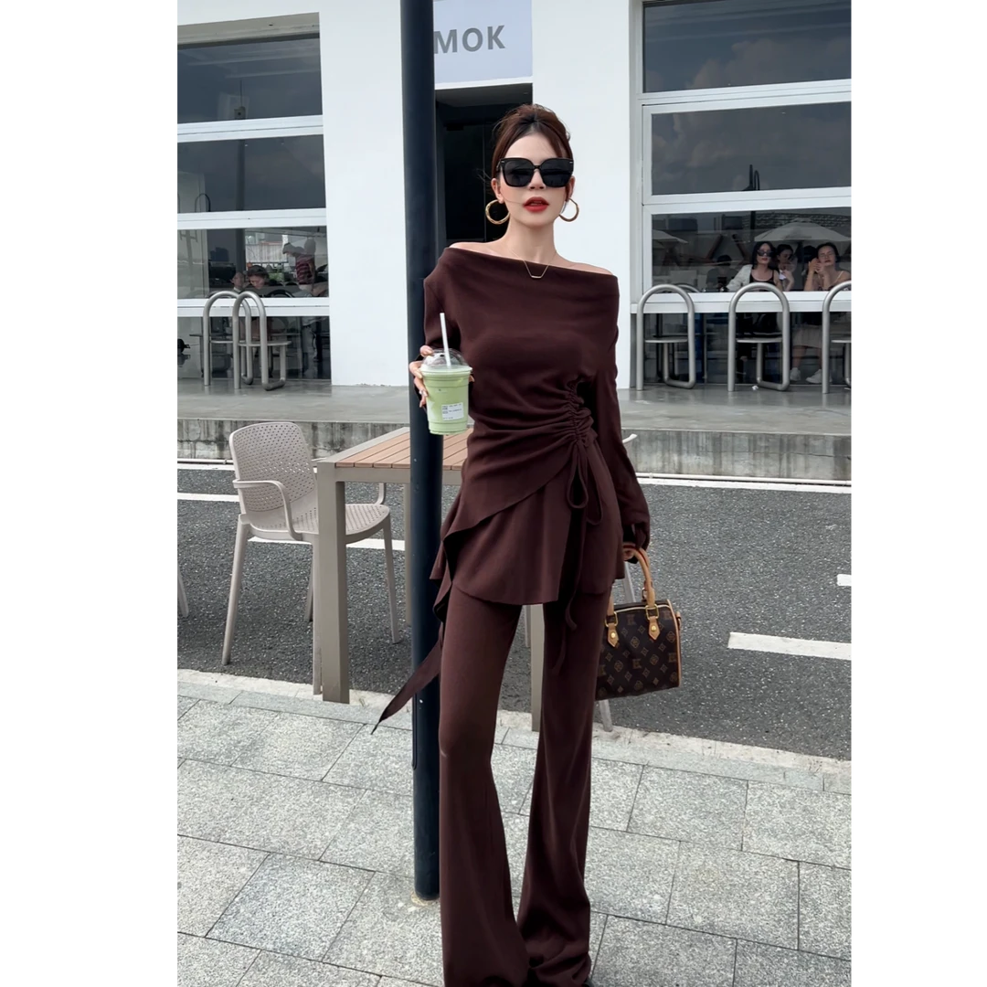 XIAOQIN【假日特调】早秋气质修身长袖上衣抽绳屁帘微喇裤套装T190