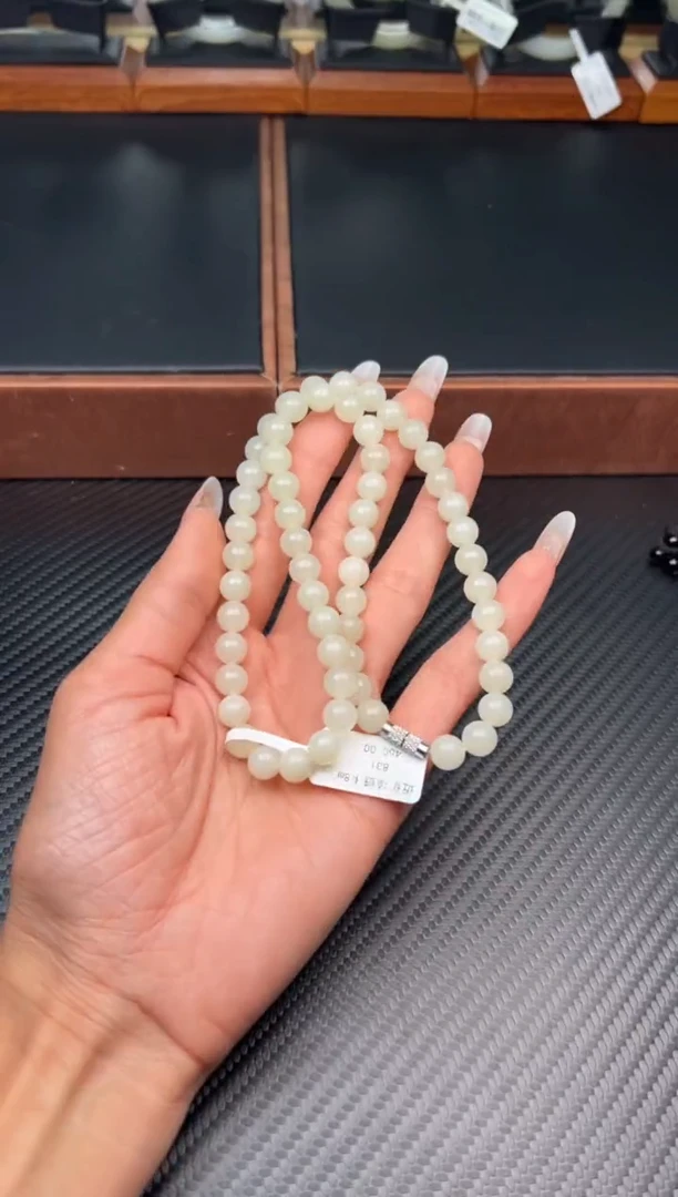 项链未镶嵌和田玉微**风且末微色差近矿8妈妈链