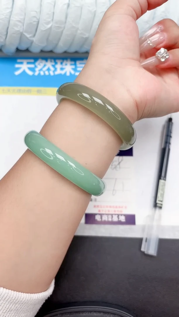 未镶嵌手镯石英质玉58-61