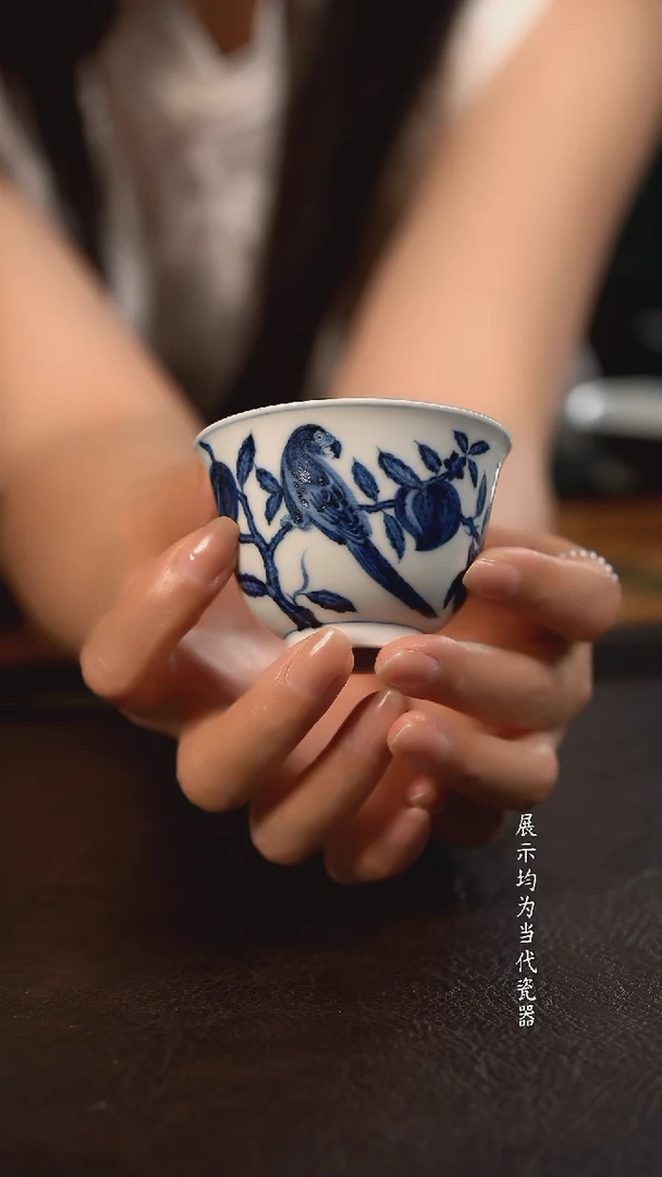 研山琢器鹦鹉大铃铛杯
