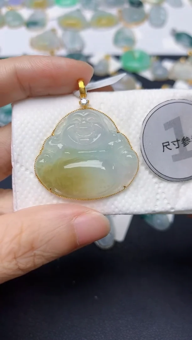 翡翠18K金镶嵌颈饰天然缅甸A货翡翠
