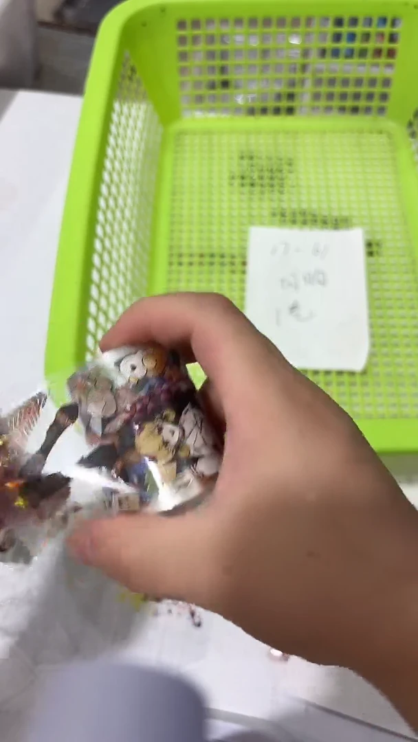 17-61   一卷胶带