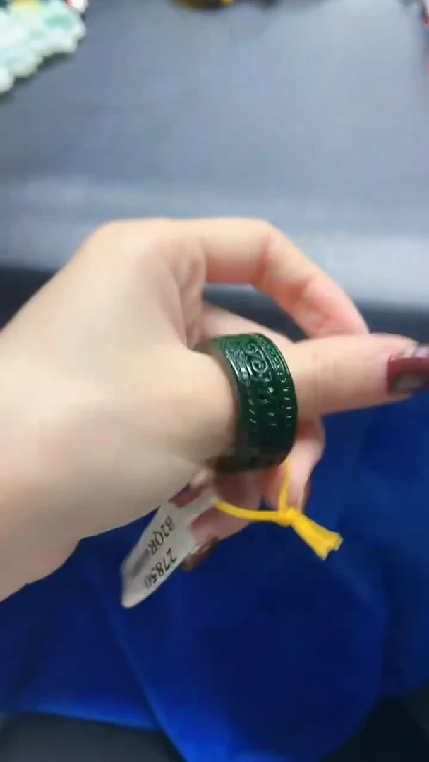 颈饰未镶嵌翡翠天然缅甸a货翡翠