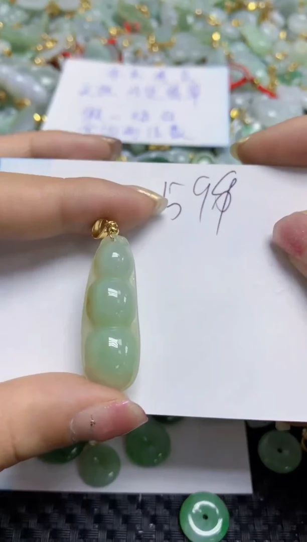 【闪购商品】翡翠颈饰合金   天然A货翡翠