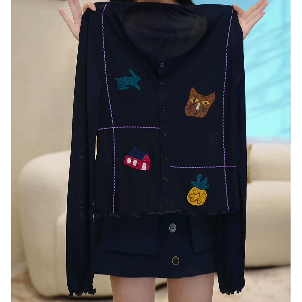 “趣物织梦”秋季新款时尚百搭显瘦潮流T恤C6077