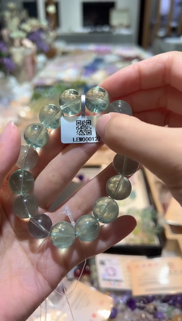 手串未镶嵌萤石翡*范手串