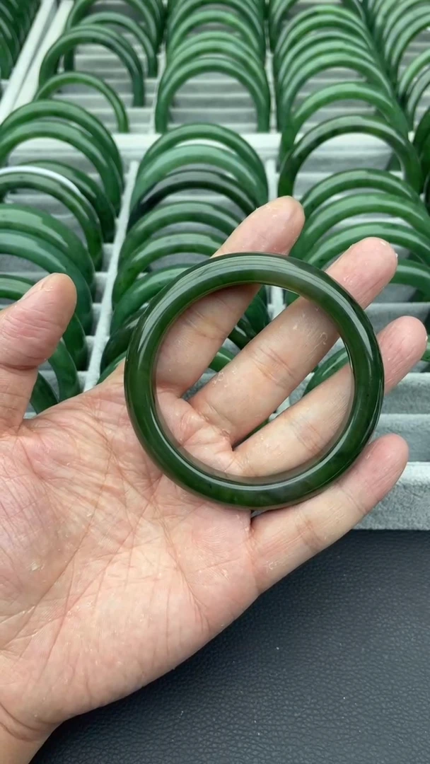 未镶嵌手镯和田玉（碧玉）9-60.3