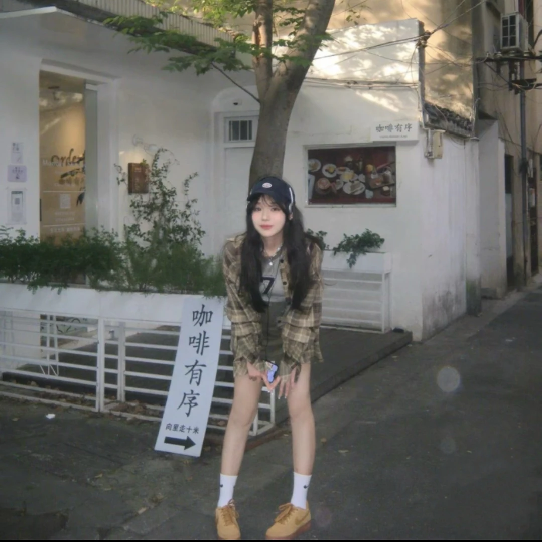 男女复古风格低帮板鞋纯白小麦色经典CW2283配色