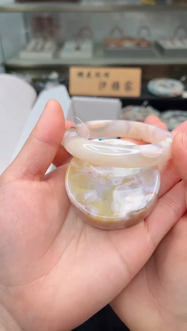 未镶嵌手镯石英质玉55圈口（赠品镯心）1567157