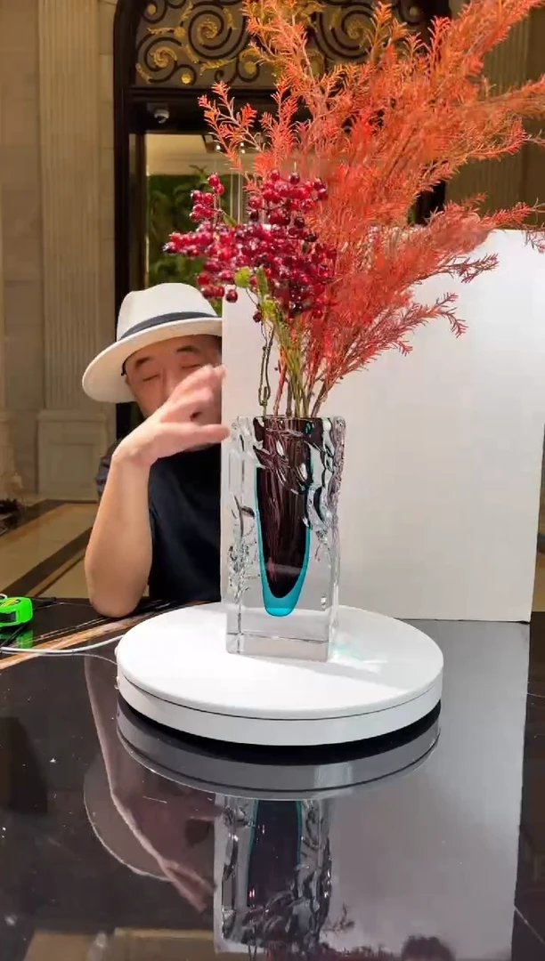 【闪购商品】摆件AJ1010094时间的边缘花器