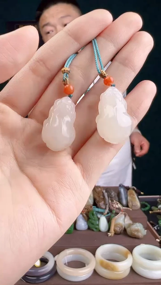 和田玉未镶嵌颈饰多样性发货 拍一单发一个