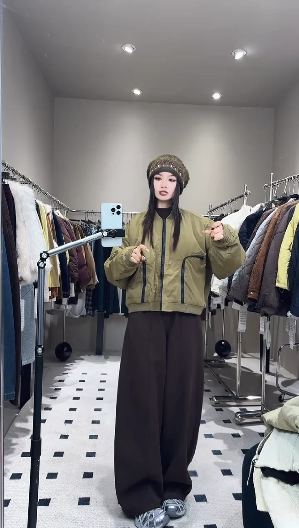 深绿色机车服00000