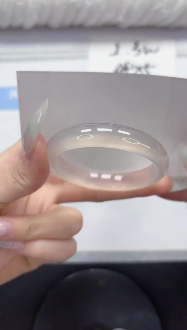 石英质玉手镯未镶嵌A100-52