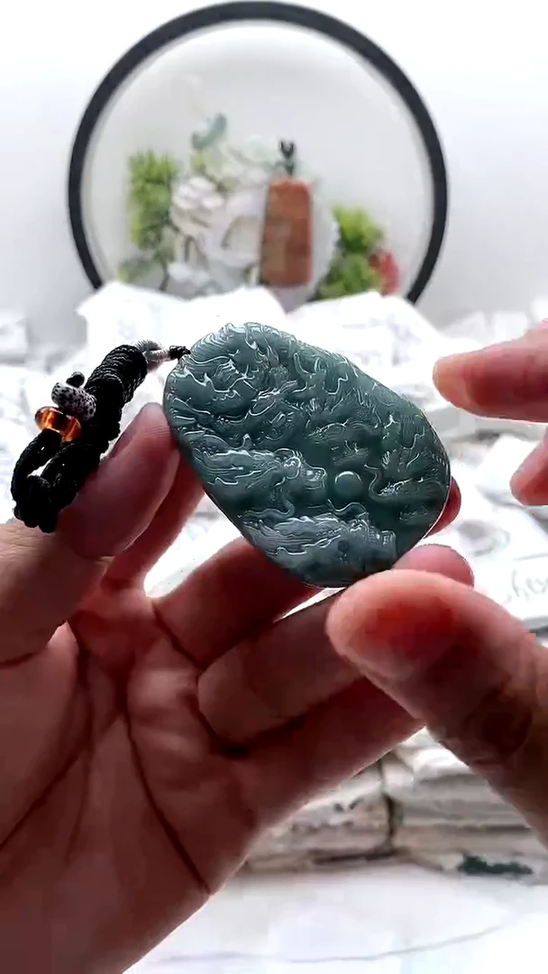 颈饰未镶嵌翡翠九龙2