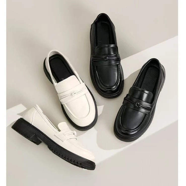 【外贸】春秋款平底鞋舒适中年皮鞋女防滑软底工作鞋轻便