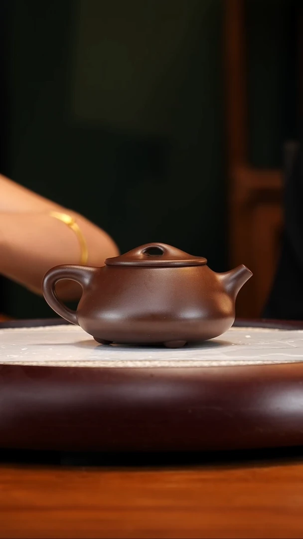 YJB43极紫泥景舟石瓢230cc