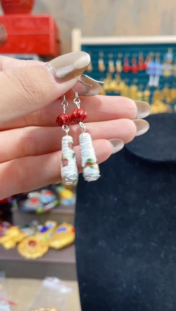 【闪购商品】非遗景泰蓝耳环水滴白色