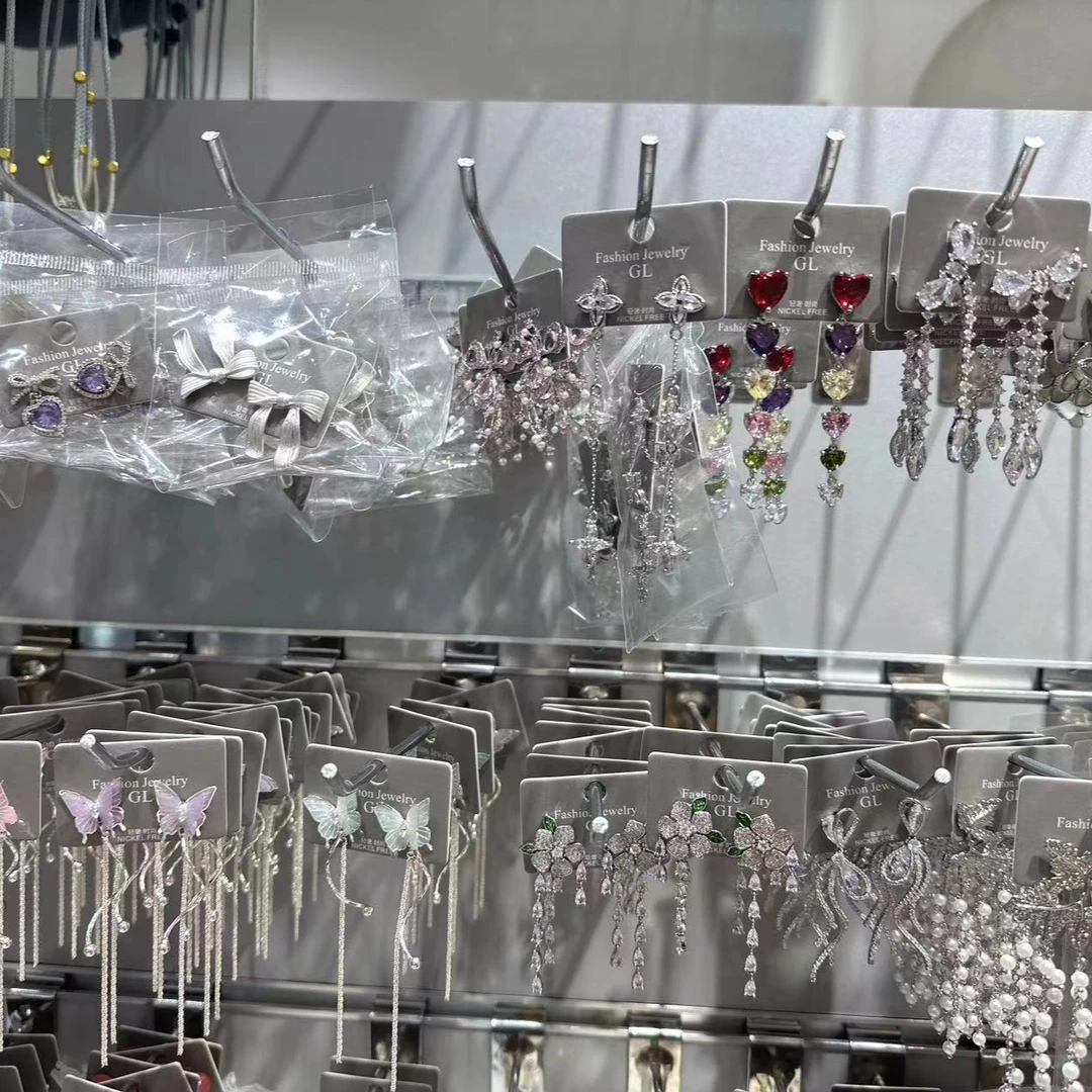 铜合金耳饰 铜合金耳饰 直播间链接925针针时尚百搭饰品