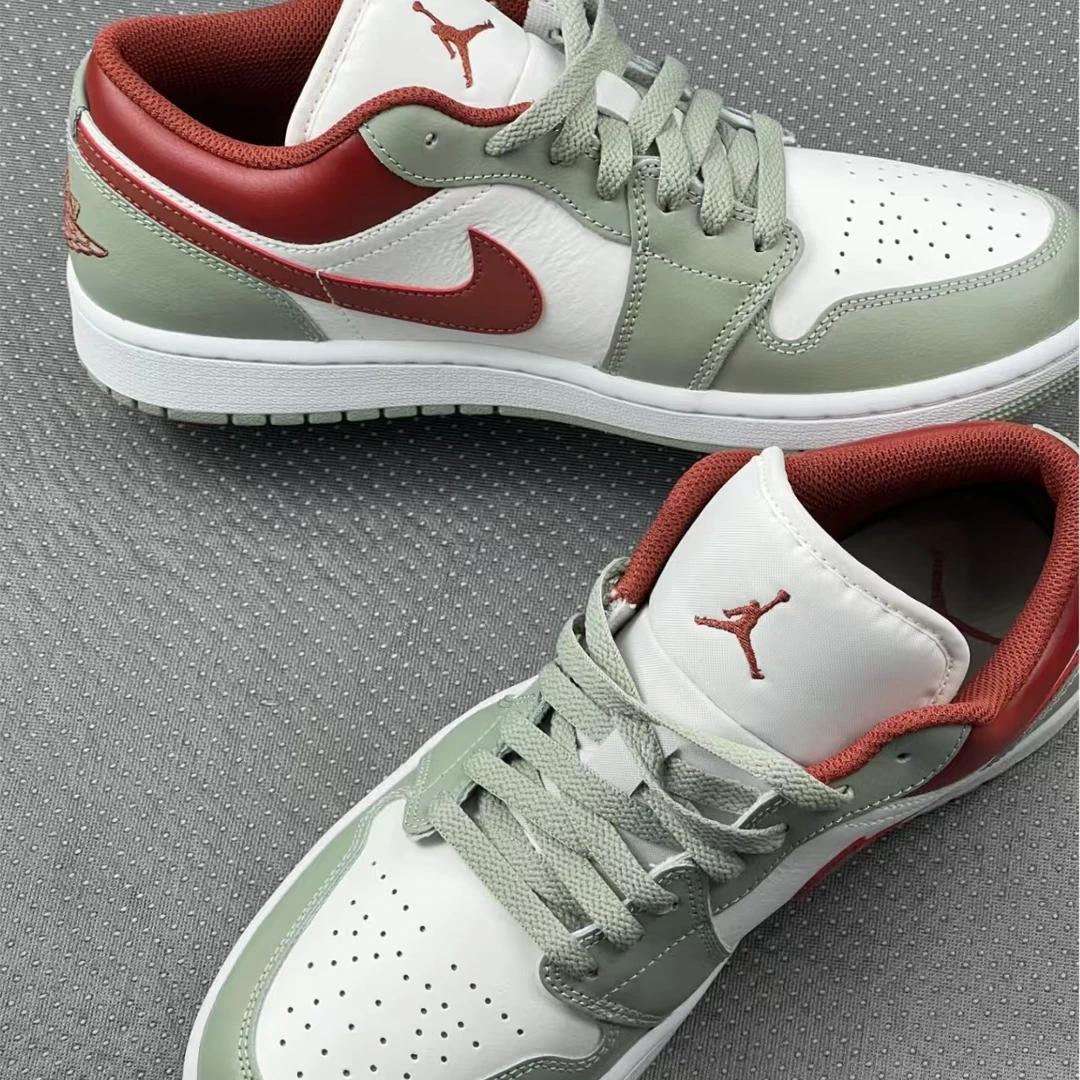 AIR JORDAN 1 LOW 男款果绿色低帮运动篮球鞋休闲板鞋官方正品