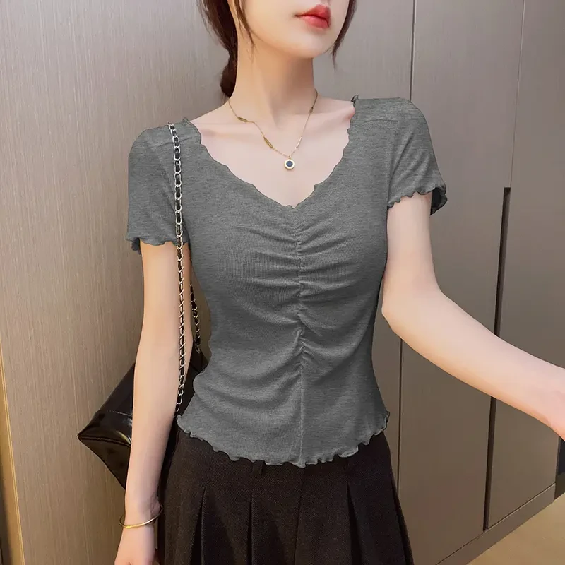 春夏季短袖T恤女2025新款褶皱洋气v领小众设计感螺纹显瘦性感上衣