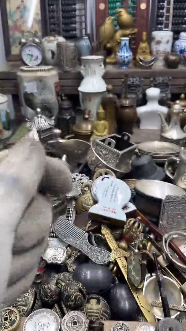 小*；小物件簪子1个