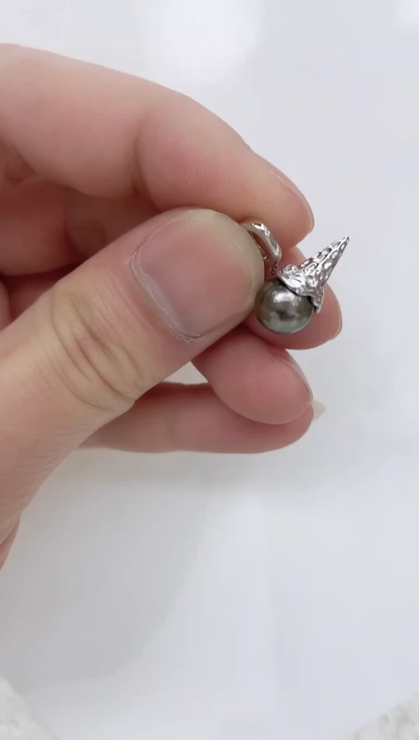 【闪购商品】海水珍珠颈饰银S925镶嵌海水珍珠吊坠