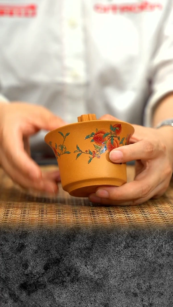 茶壶紫砂宜兴紫砂紫砂雕塑