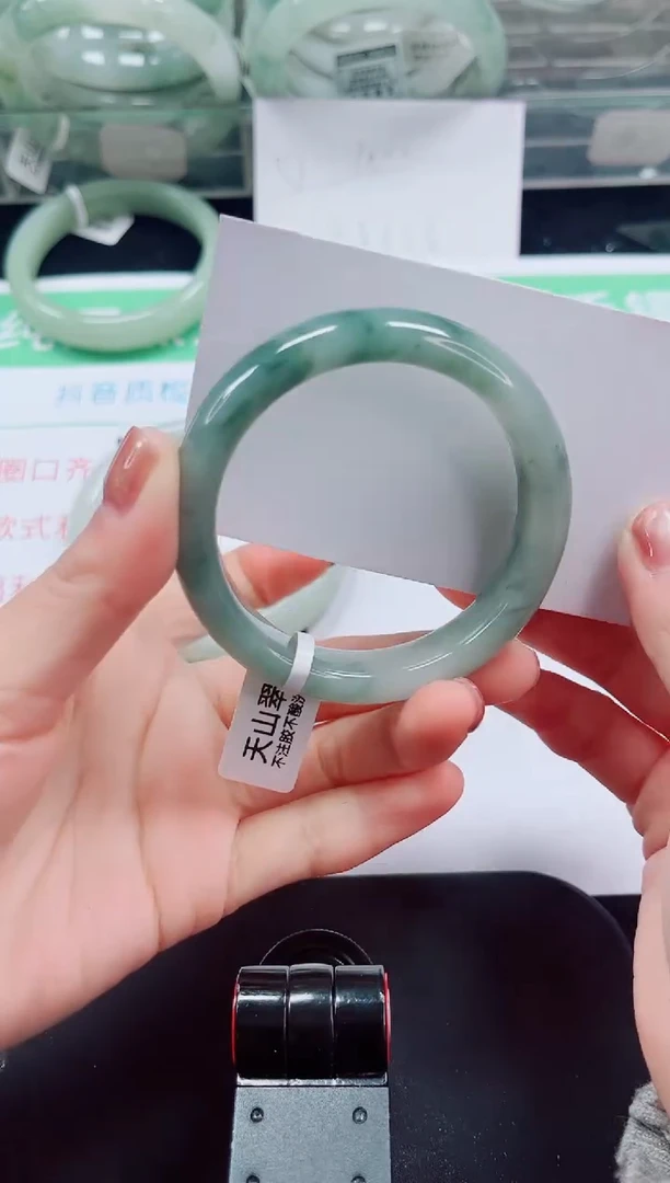 未镶嵌手镯石英岩玉20-52/53