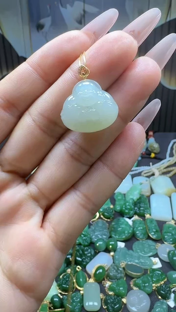 【闪购商品】和田玉吊坠(不含链)18K金镶嵌1