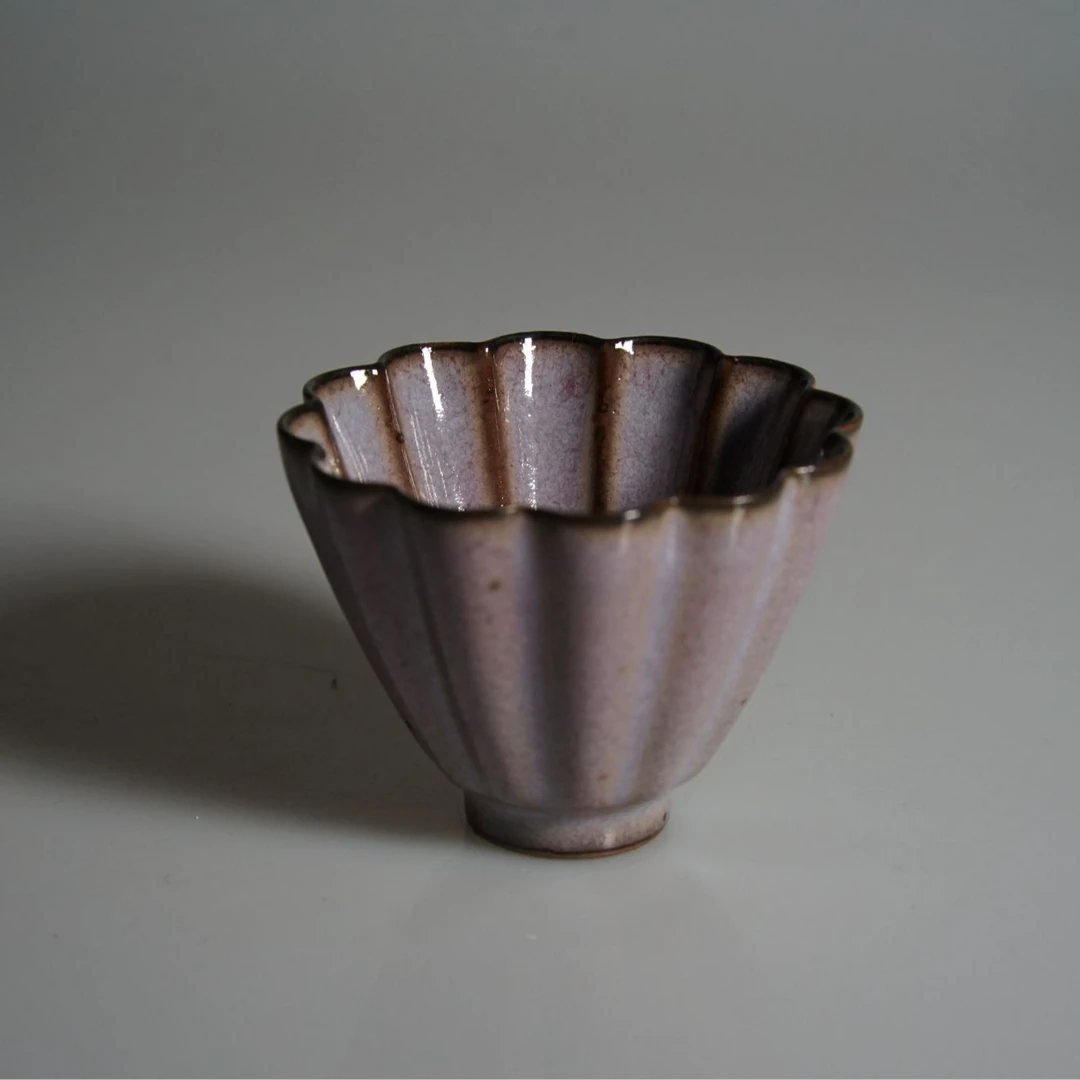 未名窑霞隐菊瓣杯80ml景德镇陶瓷茶杯主人杯2025新款侘寂风茶器