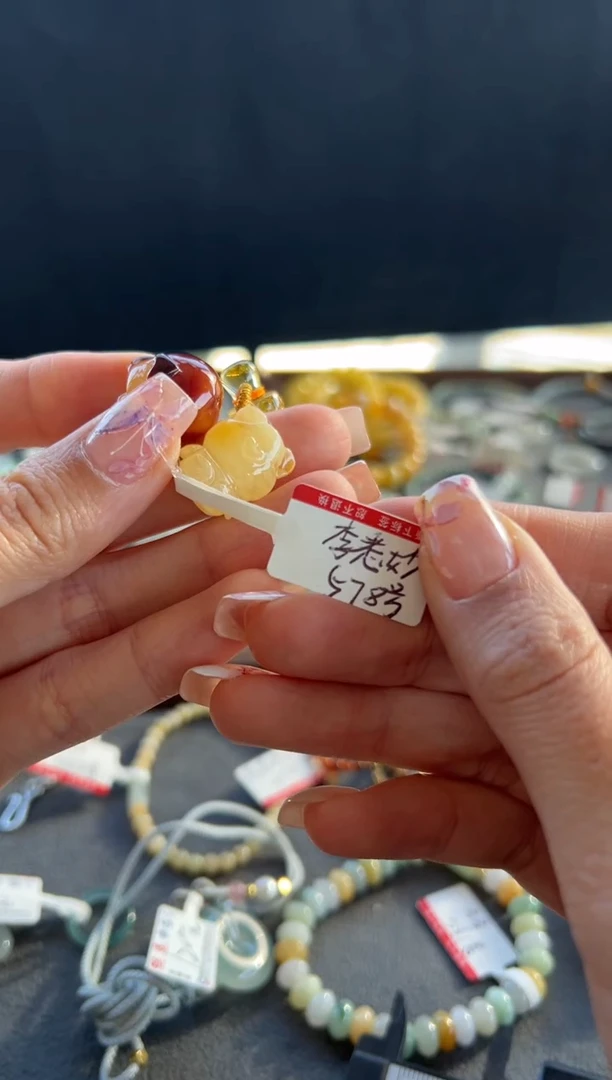 【闪购商品】蜜蜡颈饰未镶嵌578号