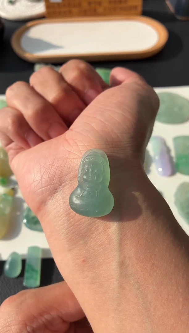 未镶嵌定制翡翠翡翠