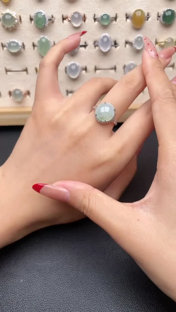 【闪购商品】翡翠戒指银S925镶嵌一物一证一礼盒